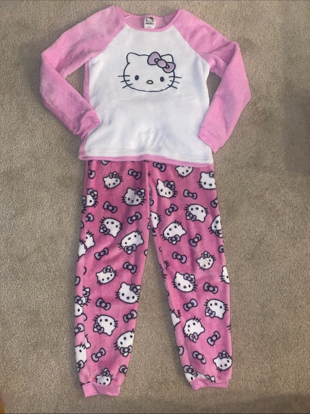 Hello Kitty By Sanrio Cozy Sleep/Lounge Set